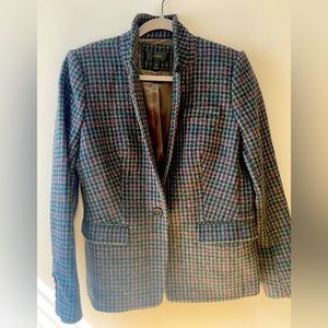 J. Crew wool houndstooth blazer size 12, classic cut never worn.
